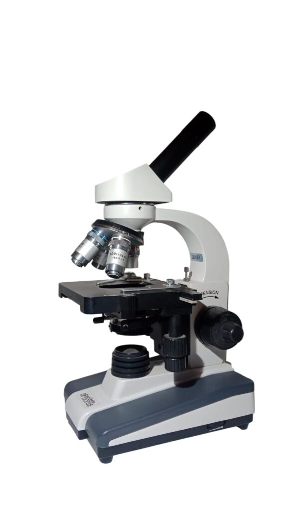 MICROSCOPIO  MONOCULAR HF6A
